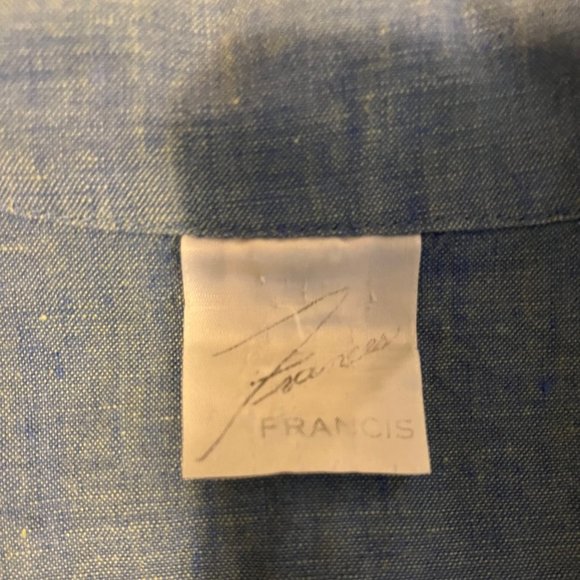 Boxy Linen Button Down - Picture 6 of 8